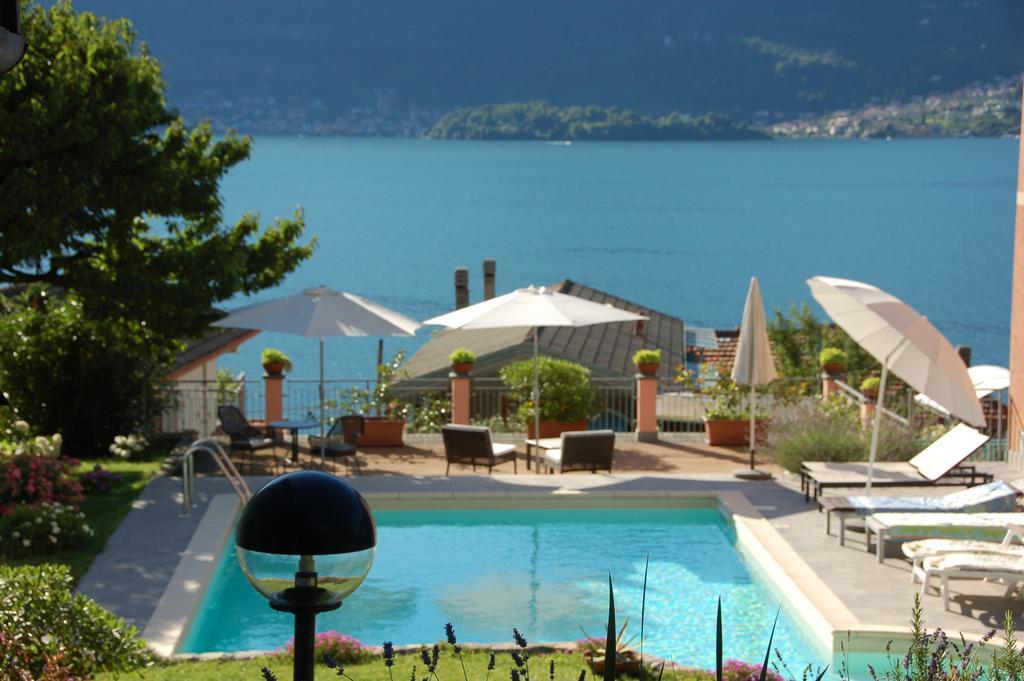 B&B Cherry En Rose Lezzeno Rom bilde