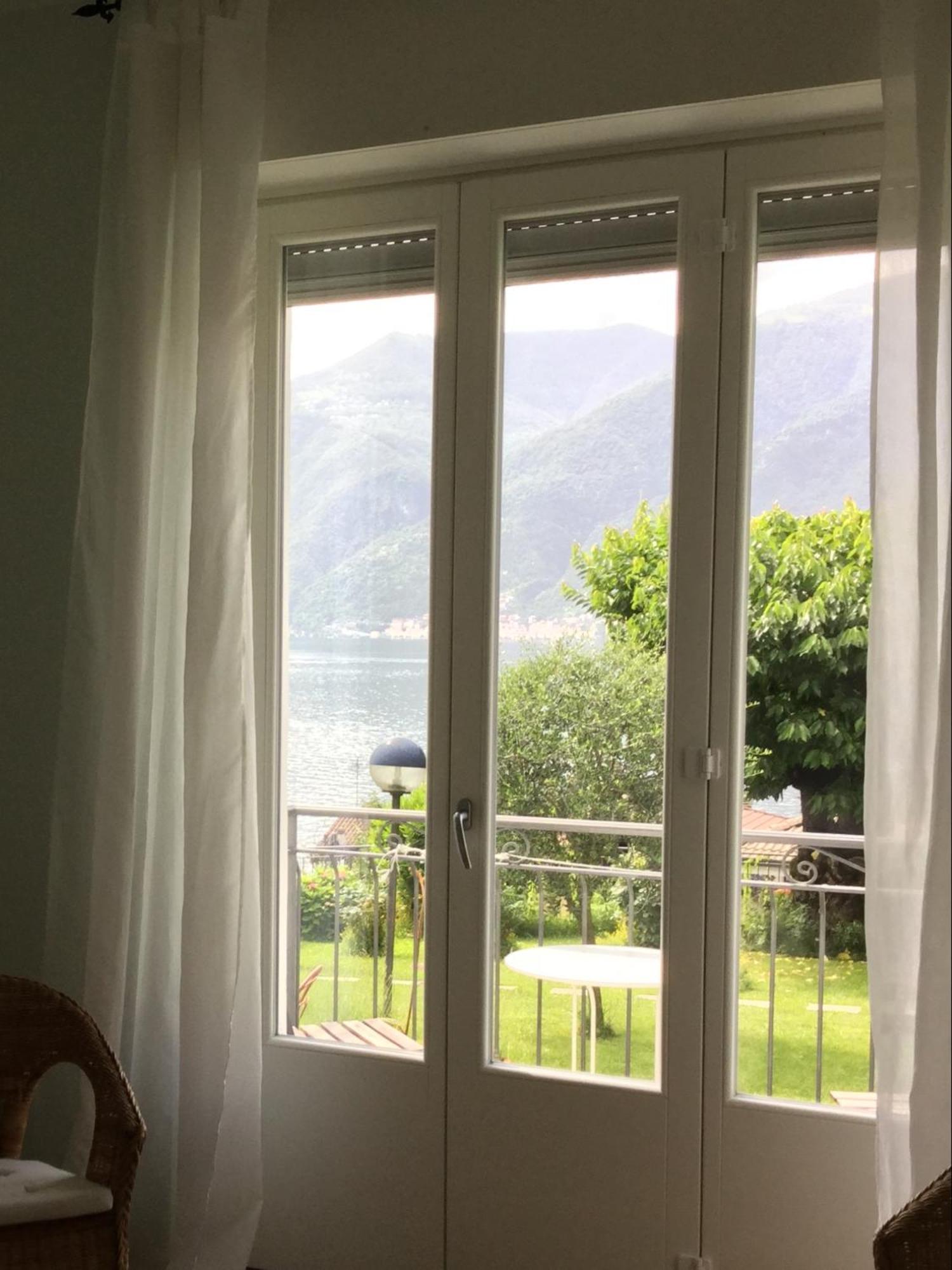 B&B Cherry En Rose Lezzeno Eksteriør bilde
